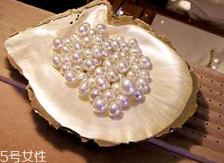 珍珠粉能敷在眼周嗎？珍珠粉敷在眼周的功效