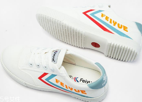 國產(chǎn)帆布鞋什么牌子好？國產(chǎn)帆布鞋品牌推薦