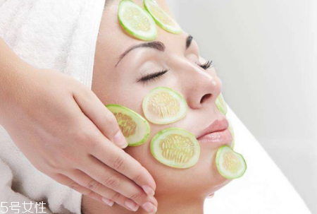 黃瓜敷臉能祛斑嗎？黃瓜敷臉有祛斑功效嗎？