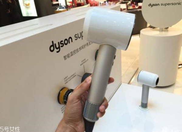 戴森吹風(fēng)機(jī)怎么注冊(cè) 戴森吹風(fēng)機(jī)怎么維修 戴森吹風(fēng)機(jī)怎么注冊(cè) 戴森吹風(fēng)機(jī)怎么維修