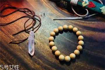 崖柏手串可以用水洗嗎？崖柏手串水洗有影響嗎？