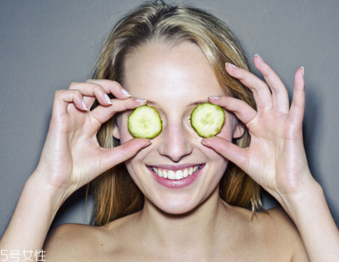黃瓜敷臉后要用護膚品嗎？