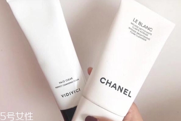 vidivici洗面奶適合什么年齡？vidivici洗面奶能卸妝嗎？