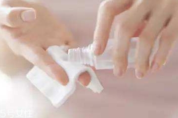 濕敷之后還需要水乳嗎？濕敷之后怎么保養(yǎng)？