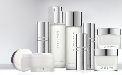 夏天出汗怎么補(bǔ)妝？夏天出汗教科書(shū)般補(bǔ)妝步驟