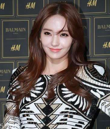 燙發(fā)是不是越洗越好看？燙發(fā)后會越洗越自然嗎？