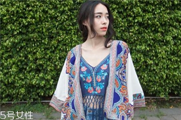 平胸女生夏天穿什么？平胸也能穿出高級感