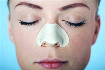 凡士林去黑頭小妙招 4步驟去除 凡士林去黑頭小妙招 4步驟去除