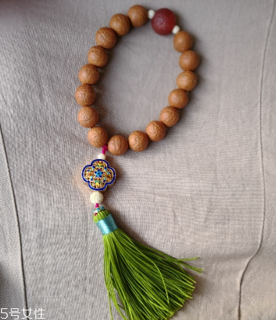 鳳眼菩提怎么盤？這樣盤才紅的快