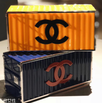 chanel集裝箱尺寸多大？香奈兒集裝箱包包尺寸詳情