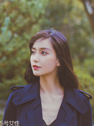 燙發(fā)顯老氣嗎？教你如何燙發(fā)不顯老