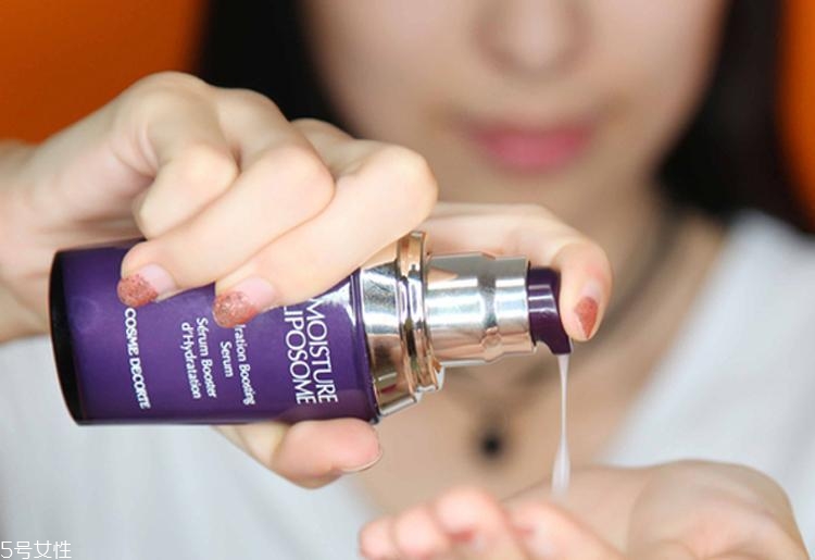 精華液有必要用嗎？精華液有什么作用和功效？