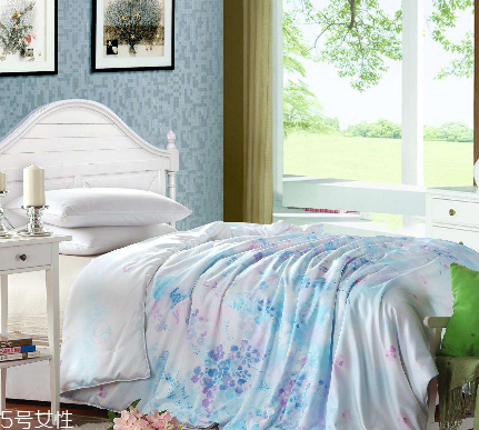 空調(diào)被多久洗一次？要看是什么季節(jié)