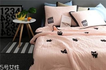 空調(diào)被暖和嗎？夏天用很暖和