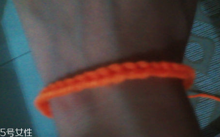 手工手環(huán)怎么做？棉繩手環(huán)的簡(jiǎn)單做法