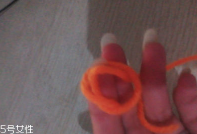 手工手環(huán)怎么做？棉繩手環(huán)的簡(jiǎn)單做法