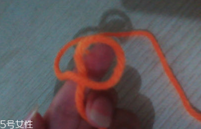 手工手環(huán)怎么做？棉繩手環(huán)的簡(jiǎn)單做法