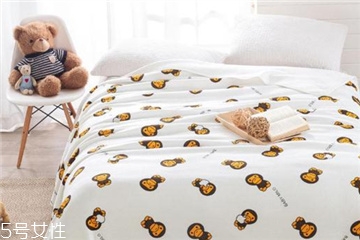 空調(diào)被填充物哪種好？填充物選擇很重要