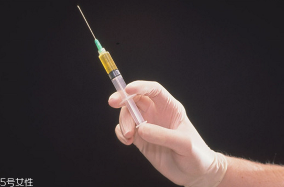 抽脂溶脂哪個(gè)好 抽脂跟溶脂區(qū)別 抽脂溶脂哪個(gè)好 抽脂跟溶脂區(qū)別