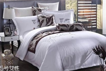 空調(diào)被上有血怎么處理？清理血漬小妙招