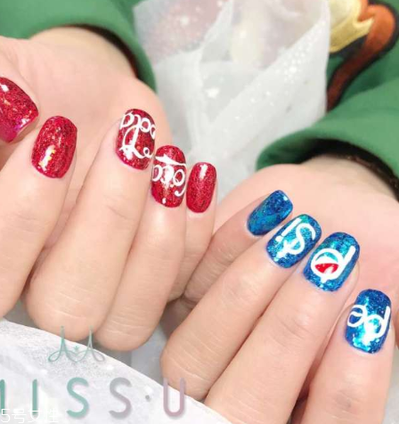 2018可樂美甲最新款式 今年夏天最流行的可樂美甲 2018可樂美甲最新款式 今年夏天最流行的可樂美甲
