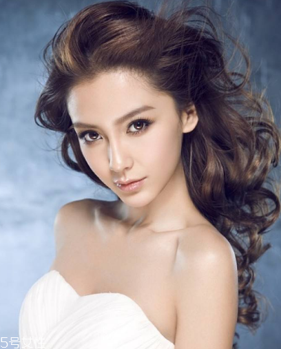 染發(fā)好還是漂發(fā)好？染發(fā)or漂發(fā)選哪個