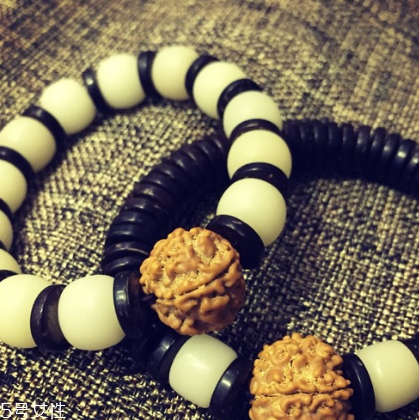 菩提根手串多少錢？市場行情不算貴