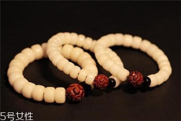 菩提根手串發(fā)黑怎么辦？找準(zhǔn)原因?qū)ΠY下藥