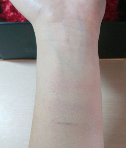 bobbi brown芭比波朗和阿瑪尼粉底液哪個好 bobbi brown芭比波朗和阿瑪尼粉底液哪個好