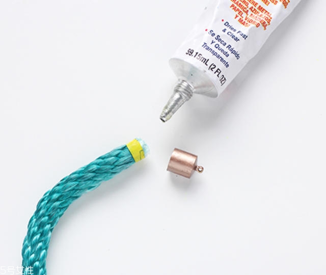 手工手環(huán)怎么做？棉繩手環(huán)的簡(jiǎn)單做法