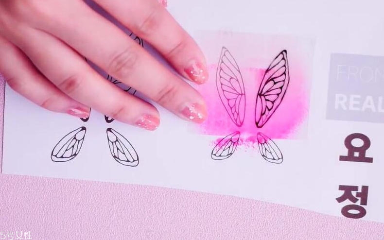 蝴蝶型耳墜怎么做？森林系耳墜的自制教程