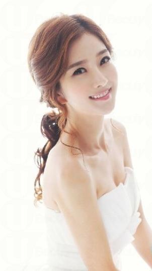 韓式新娘發(fā)型圖片大全 30款韓國(guó)新娘發(fā)型趨勢(shì) 韓式新娘發(fā)型圖片大全 30款韓國(guó)新娘發(fā)型趨勢(shì)