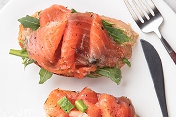 三文魚刺身是海鮮嗎 三文魚刺身是海鮮嗎