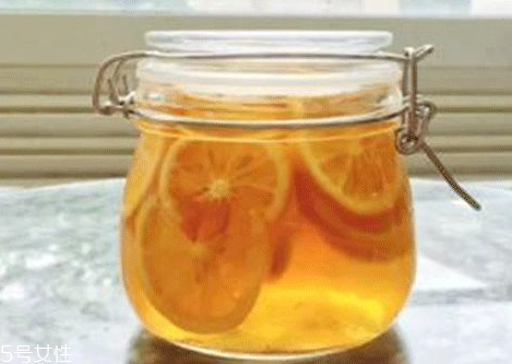自制檸檬酵素能減肥嗎 并不能刮油 自制檸檬酵素能減肥嗎 并不能刮油