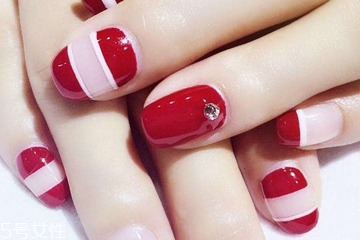 甲油膠裂開什么原因 2個因素了解下 甲油膠裂開什么原因 2個因素了解下