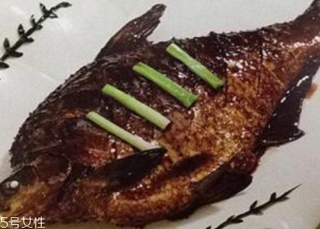 鳊魚的生活環(huán)境 鳊魚生活在哪 鳊魚的生活環(huán)境 鳊魚生活在哪