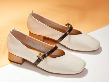 茶歇裙搭什么鞋更美 這3雙pick一下 茶歇裙搭什么鞋更美 這3雙pick一下