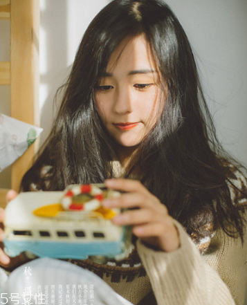 圓臉適合什么眉型 瘦臉眉形助你變瓜子臉 圓臉適合什么眉型 瘦臉眉形助你變瓜子臉