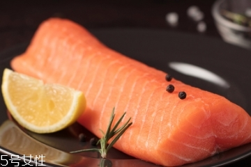 三文魚會(huì)有寄生蟲嗎 分為兩種情況 三文魚會(huì)有寄生蟲嗎 分為兩種情況