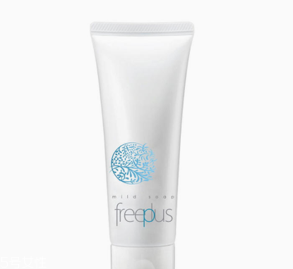 油皮長痘用什么洗面奶 油皮護臉指南快收好 油皮長痘用什么洗面奶 油皮護臉指南快收好