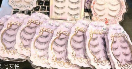 假睫毛怎么佩戴 3種方法以假亂真 假睫毛怎么佩戴 3種方法以假亂真