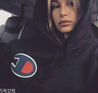 champion是日本品牌嗎 帶你弄清生產(chǎn)地 champion是日本品牌嗎 帶你弄清生產(chǎn)地