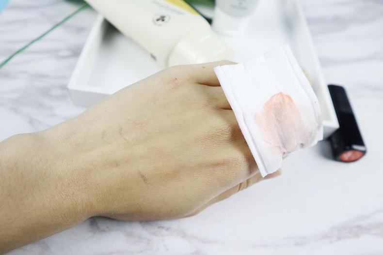 悅詩風(fēng)吟和dmc洗面奶哪個好 油皮用悅詩風(fēng)吟更好 悅詩風(fēng)吟和dmc洗面奶哪個好 油皮用悅詩風(fēng)吟更好