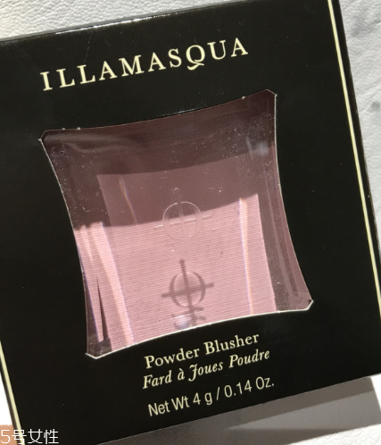 冷膚色適合什么顏色腮紅 粉色藍(lán)色紫色都是首選 冷膚色適合什么顏色腮紅 粉色藍(lán)色紫色都是首選