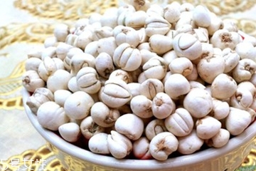 川貝母的營(yíng)養(yǎng)價(jià)值 止咳化痰 川貝母的營(yíng)養(yǎng)價(jià)值 止咳化痰