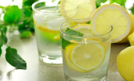 檸檬水怎么喝美白效果最好 6個技巧要知道 檸檬水怎么喝美白效果最好 6個技巧要知道