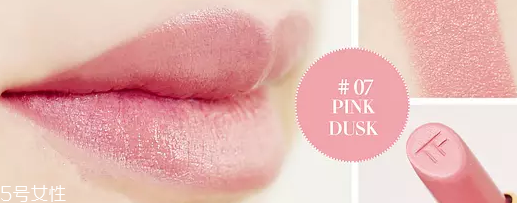玫粉色口紅怎么涂好看 化妝師人手一只 玫粉色口紅怎么涂好看 化妝師人手一只