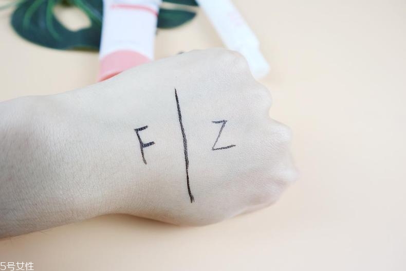 za隔離霜和資生堂fwb隔離霜哪個(gè)好 防水遮瑕選za za隔離霜和資生堂fwb隔離霜哪個(gè)好 防水遮瑕選za