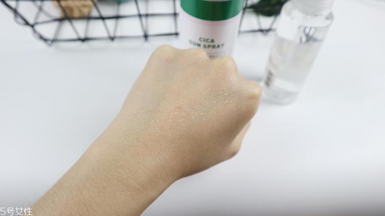 jm防曬噴霧和vt防曬噴霧哪個(gè)好 2款韓國(guó)實(shí)力派全面對(duì)比 jm防曬噴霧和vt防曬噴霧哪個(gè)好 2款韓國(guó)實(shí)力派全面對(duì)比