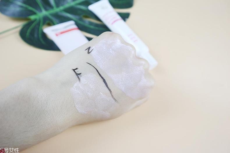 za隔離霜和資生堂fwb隔離霜哪個(gè)好 防水遮瑕選za za隔離霜和資生堂fwb隔離霜哪個(gè)好 防水遮瑕選za